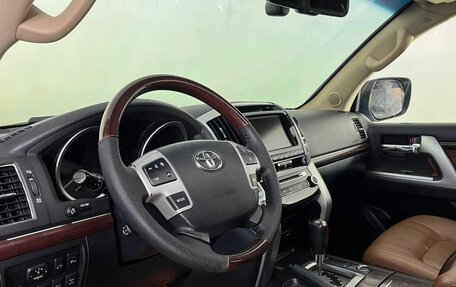 Toyota Land Cruiser 200, 2014 год, 3 670 000 рублей, 24 фотография