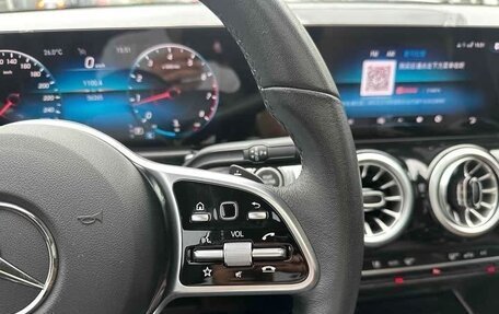 Mercedes-Benz GLB, 2021 год, 2 380 000 рублей, 17 фотография
