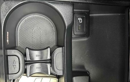 Mercedes-Benz GLB, 2021 год, 2 380 000 рублей, 26 фотография