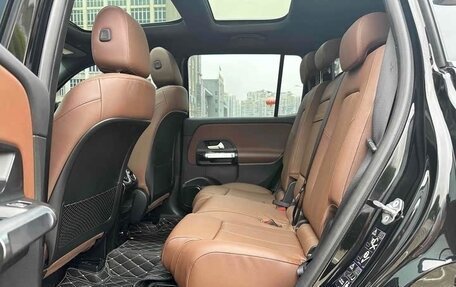 Mercedes-Benz GLB, 2021 год, 2 380 000 рублей, 30 фотография