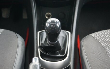 Hyundai Solaris II рестайлинг, 2013 год, 660 000 рублей, 13 фотография