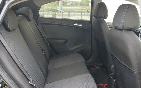 Hyundai Solaris II рестайлинг, 2013 год, 660 000 рублей, 10 фотография