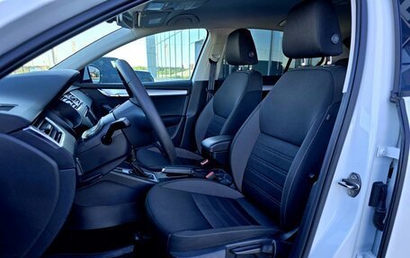 Skoda Octavia, 2018 год, 1 839 000 рублей, 8 фотография