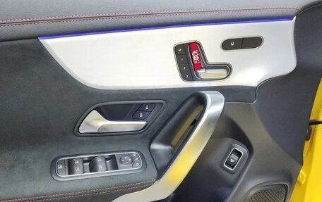 Mercedes-Benz CLA, 2023 год, 4 500 000 рублей, 12 фотография