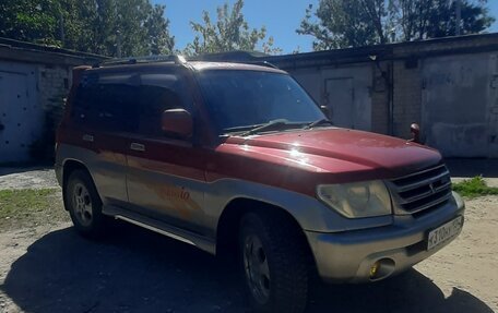 Mitsubishi Pajero iO, 2000 год, 770 000 рублей, 3 фотография