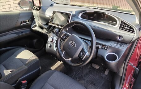 Toyota Sienta II, 2020 год, 2 100 000 рублей, 14 фотография