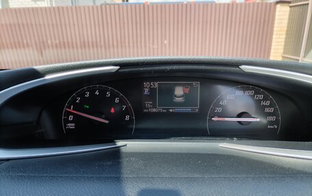 Toyota Sienta II, 2020 год, 2 100 000 рублей, 24 фотография