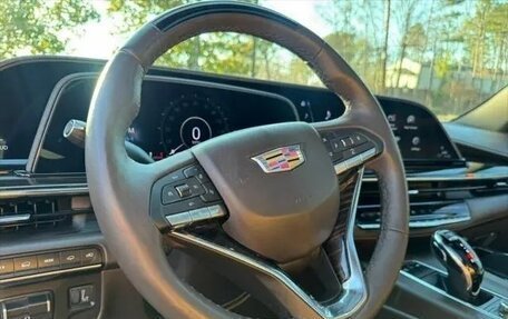 Cadillac Escalade V, 2022 год, 8 890 000 рублей, 13 фотография