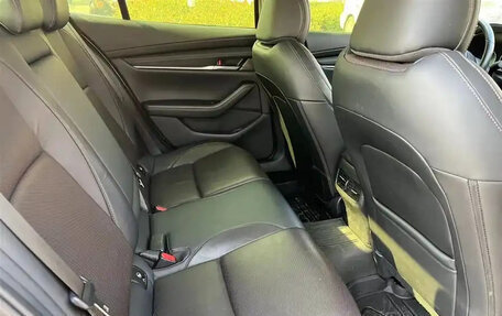 Mazda 3, 2021 год, 1 600 000 рублей, 10 фотография