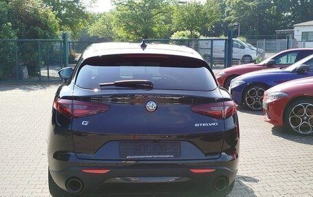 Alfa Romeo Giulia II, 2022 год, 3 480 000 рублей, 5 фотография