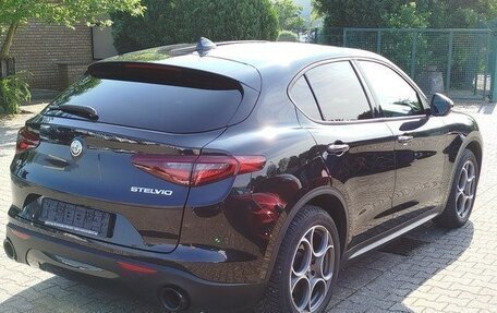 Alfa Romeo Giulia II, 2022 год, 3 480 000 рублей, 4 фотография