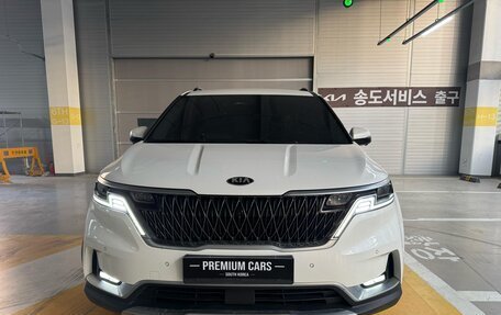 KIA Carnival, 2021 год, 2 950 000 рублей, 2 фотография