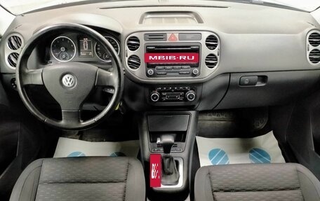 Volkswagen Tiguan I, 2010 год, 995 000 рублей, 10 фотография