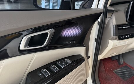 KIA Carnival, 2021 год, 2 950 000 рублей, 17 фотография