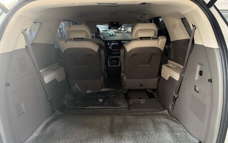 KIA Carnival, 2021 год, 2 950 000 рублей, 19 фотография