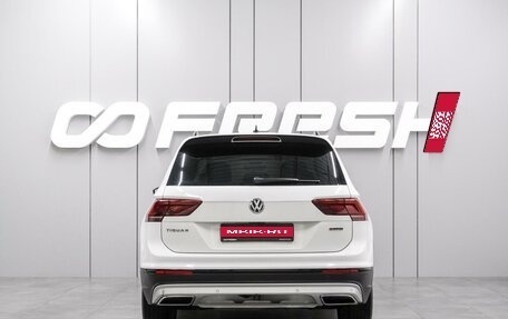 Volkswagen Tiguan II, 2019 год, 2 199 000 рублей, 4 фотография