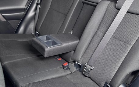 Toyota RAV4, 2019 год, 2 600 000 рублей, 16 фотография