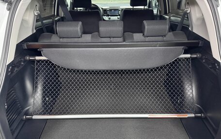Toyota RAV4, 2019 год, 2 600 000 рублей, 23 фотография