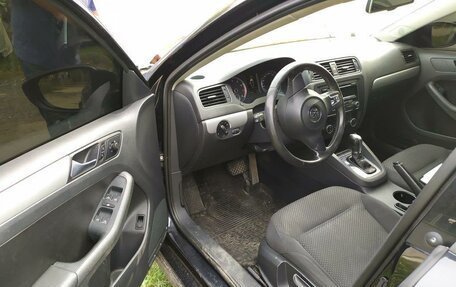 Volkswagen Jetta VI, 2013 год, 922 000 рублей, 10 фотография