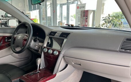 Toyota Camry, 2007 год, 999 000 рублей, 12 фотография