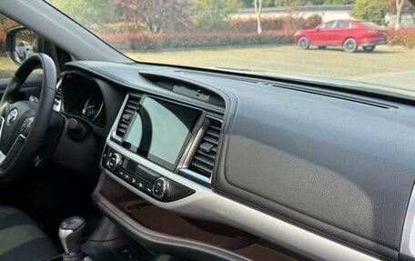 Toyota Highlander III, 2020 год, 2 900 000 рублей, 16 фотография