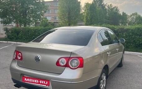 Volkswagen Passat B6, 2006 год, 580 000 рублей, 7 фотография