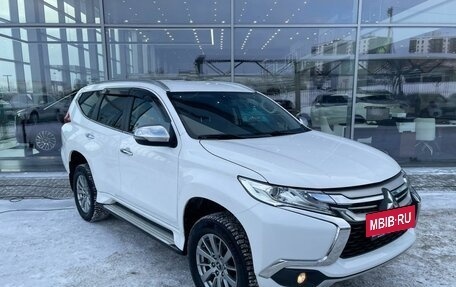 Mitsubishi Pajero Sport III рестайлинг, 2019 год, 3 087 900 рублей, 2 фотография