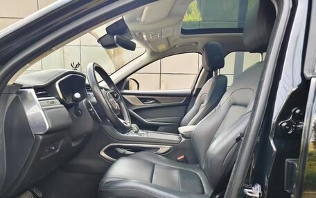 Jaguar F-Pace, 2021 год, 2 600 900 рублей, 8 фотография
