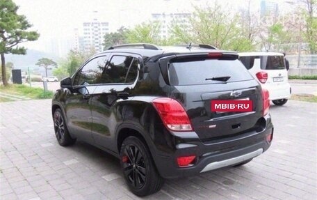Chevrolet Trax, 2022 год, 1 145 000 рублей, 3 фотография