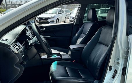 Toyota Camry, 2016 год, 2 099 000 рублей, 12 фотография
