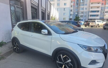 Nissan Qashqai, 2020 год, 2 400 000 рублей, 2 фотография