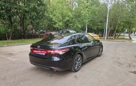 Toyota Camry, 2023 год, 4 150 000 рублей, 2 фотография