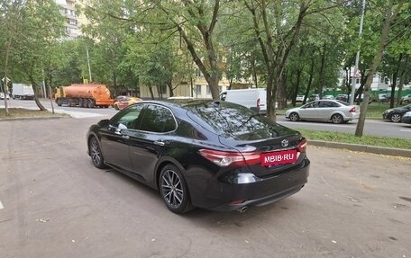 Toyota Camry, 2023 год, 4 150 000 рублей, 4 фотография