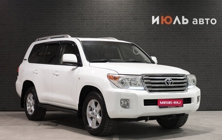 Toyota Land Cruiser 200, 2011 год, 3 495 000 рублей, 3 фотография