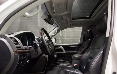 Toyota Land Cruiser 200, 2011 год, 3 495 000 рублей, 16 фотография
