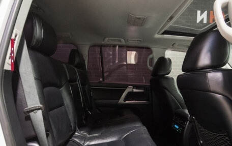 Toyota Land Cruiser 200, 2011 год, 3 495 000 рублей, 19 фотография