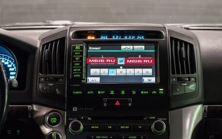 Toyota Land Cruiser 200, 2011 год, 3 495 000 рублей, 21 фотография