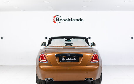 Rolls-Royce Dawn, 2016 год, 36 990 000 рублей, 9 фотография