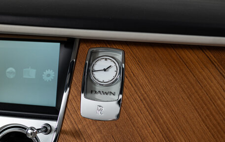 Rolls-Royce Dawn, 2016 год, 36 990 000 рублей, 27 фотография