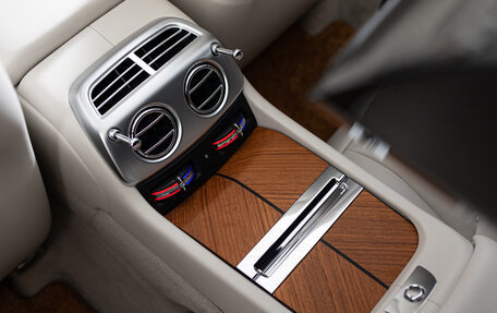 Rolls-Royce Dawn, 2016 год, 36 990 000 рублей, 31 фотография