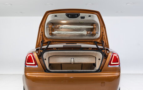 Rolls-Royce Dawn, 2016 год, 36 990 000 рублей, 38 фотография