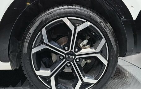 KIA Niro, 2022 год, 2 500 000 рублей, 10 фотография