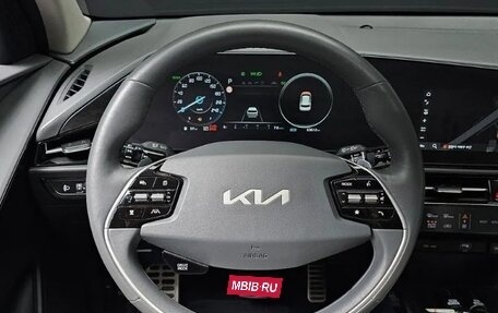 KIA Niro, 2022 год, 2 500 000 рублей, 9 фотография