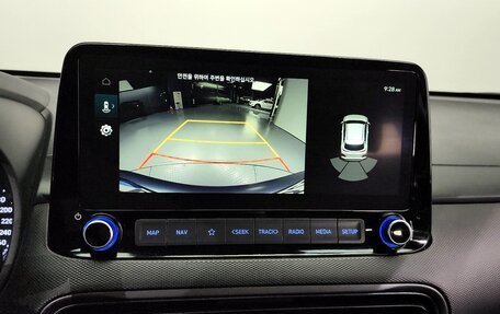 Hyundai Kona I, 2021 год, 1 570 000 рублей, 16 фотография