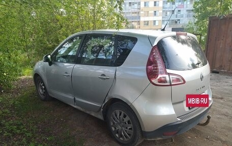 Renault Scenic III, 2011 год, 450 000 рублей, 7 фотография