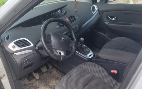 Renault Scenic III, 2011 год, 450 000 рублей, 10 фотография