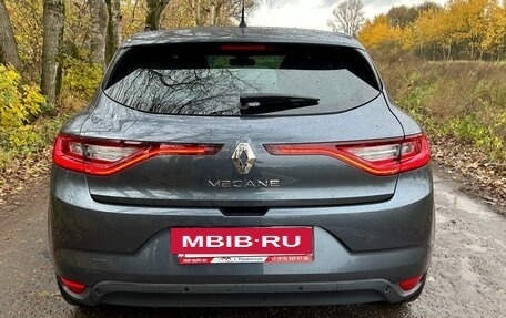 Renault Megane IV, 2018 год, 1 490 000 рублей, 5 фотография