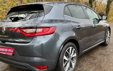 Renault Megane IV, 2018 год, 1 490 000 рублей, 6 фотография