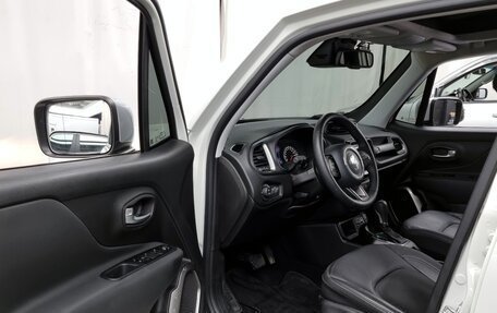 Jeep Renegade I рестайлинг, 2022 год, 1 560 000 рублей, 5 фотография