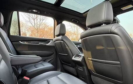 Cadillac XT6 I, 2022 год, 4 000 000 рублей, 8 фотография